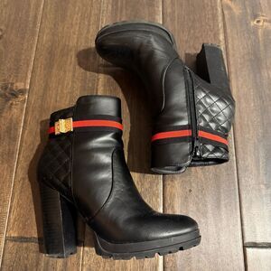 Faux Leather Black Chunky Quilted Platform Zip Up Chic Heeled Booties Boots 8M